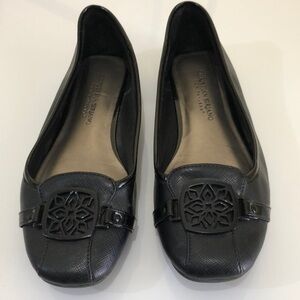 CHRISTIAN SIRIANO FOR PAYLESS FLATS SIZE US7